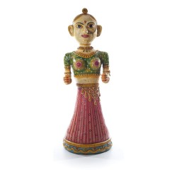Figura mujer india policromada