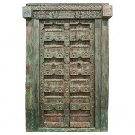 Puerta antigua insipación oriental verde