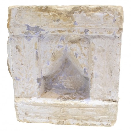 Templo de piedra antiguo blanco