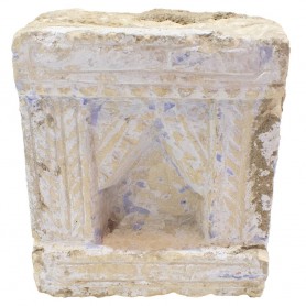 Templo de piedra antiguo blanco