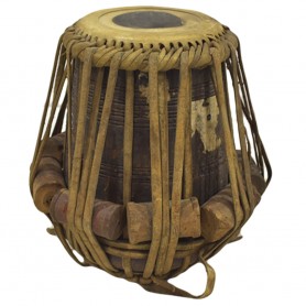 Tambor indio tradicional antiguo